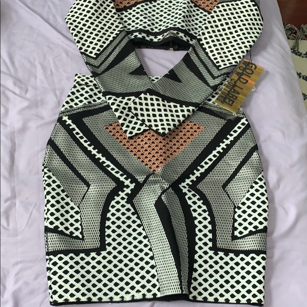 Gold Label Wow Couture 2 piece Sets - Picture 2 of 2